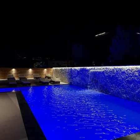 Utopia 4* Εξαμίλιο