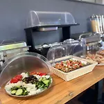 Utopia 4*
