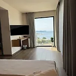 Hotel Utopia