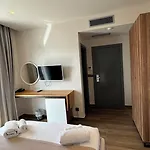 Hotel Utopia 4*